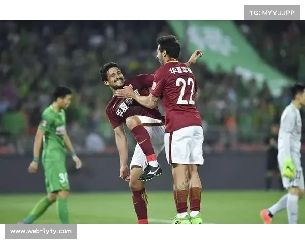 霍村高位逼抢克敌，莱比锡防线失误频出